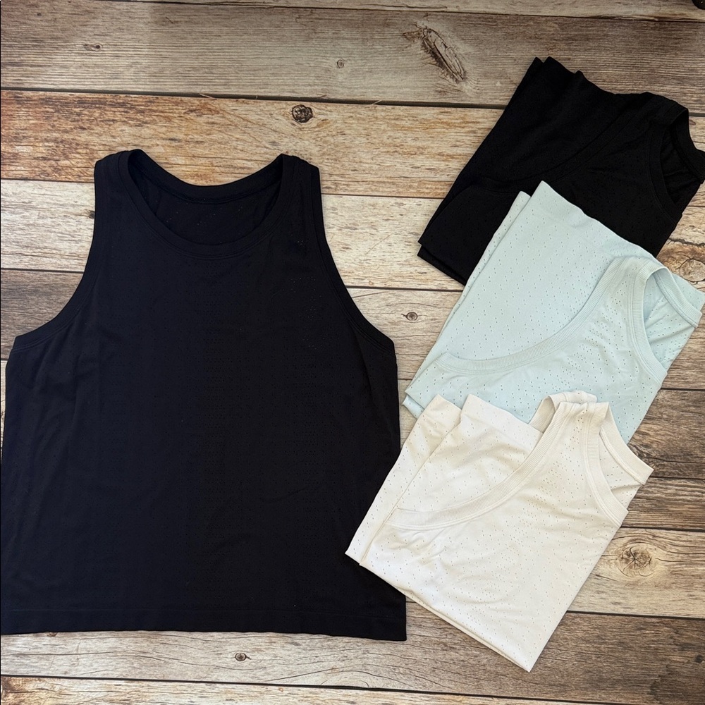 All In Motion Women's Racerback Workout Tank Tops M - lot of 4!!!